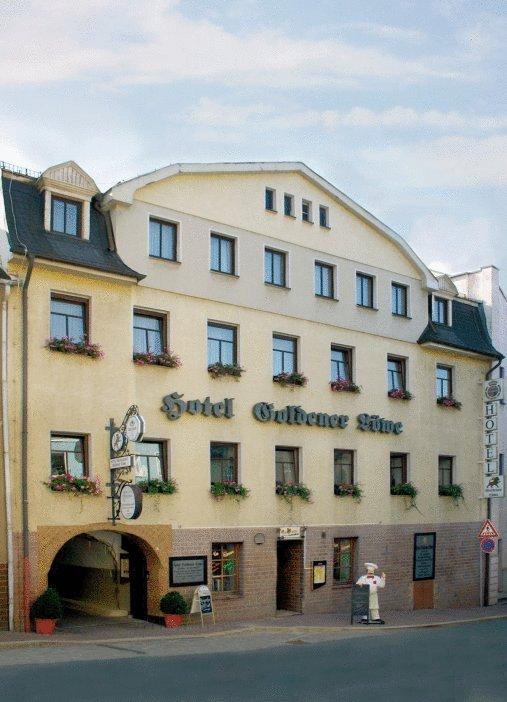 Hotel Goldener Löwe Zeulenroda-Triebes Buitenkant foto